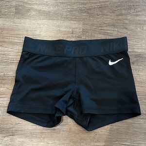 Nike Pro Women's Black Hot Shorts